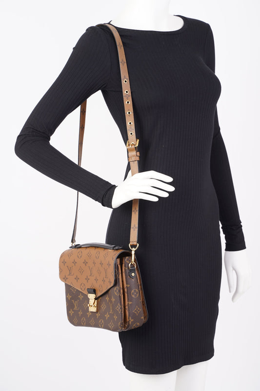 Louis Vuitton Womens Pochette Metis Reverse Monogram Canvas