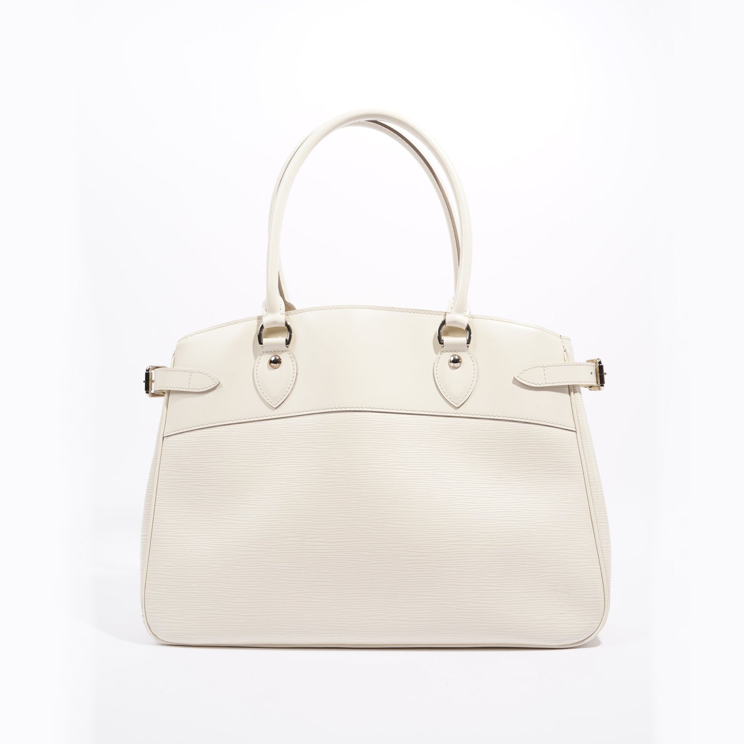 Louis Vuitton Womens Vintage Passy White Epi Leather GM