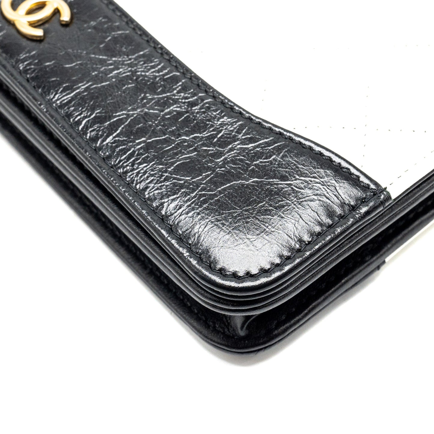 Chanel Gabrielle wallet on chain calfskin white / black multicolour hardware