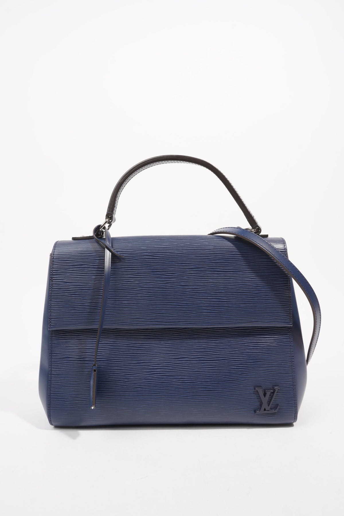 Louis Vuitton Cluny MM Navy Epi Leather