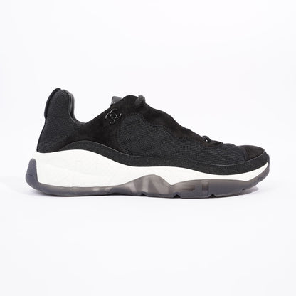 Chanel CC Logo Runners Black   White EU 40.5   UK 7.5
