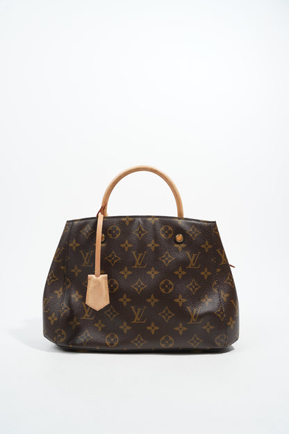 Louis Vuitton Womens Montaigne BB