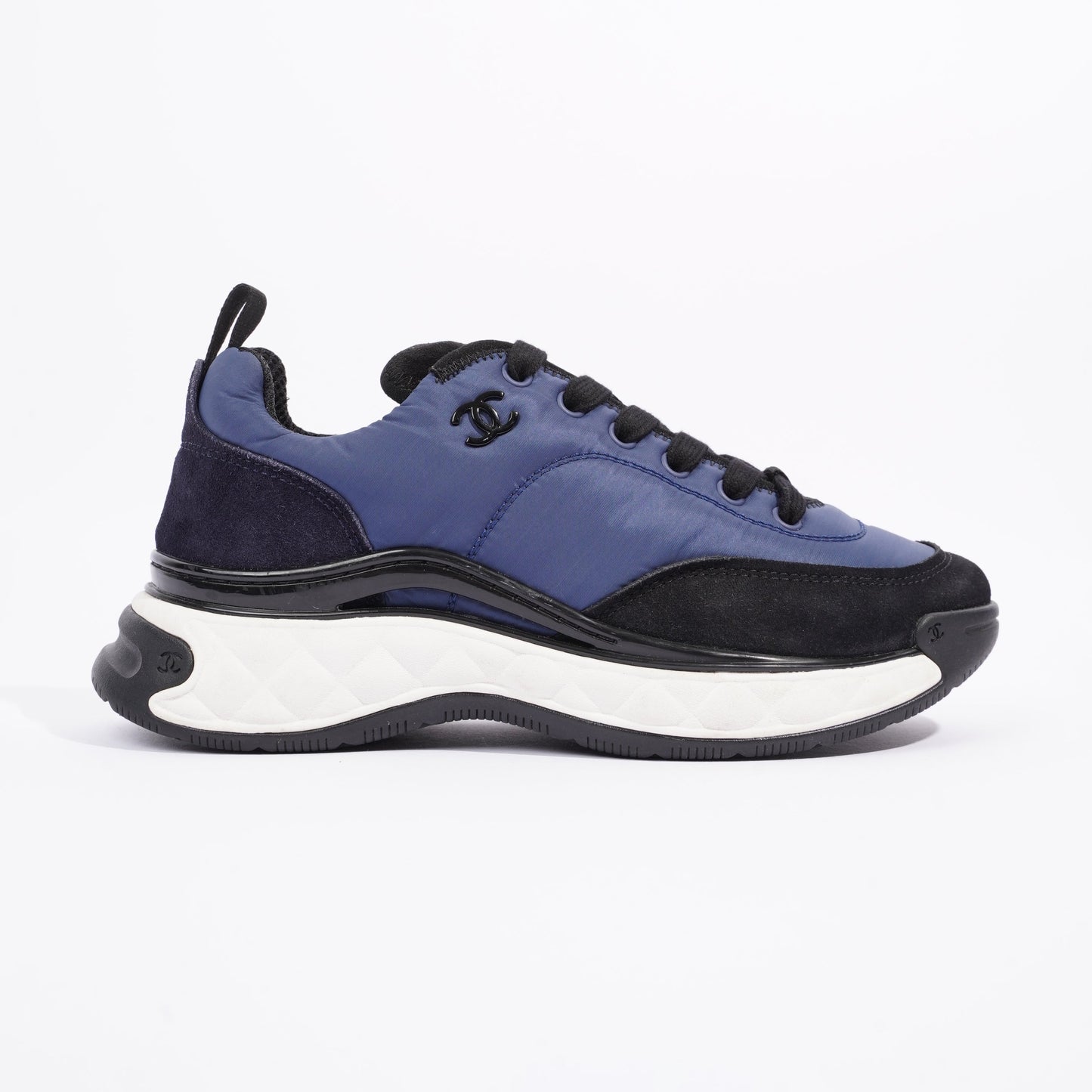 Chanel CC Logo Navy   Black EU 37   UK 4