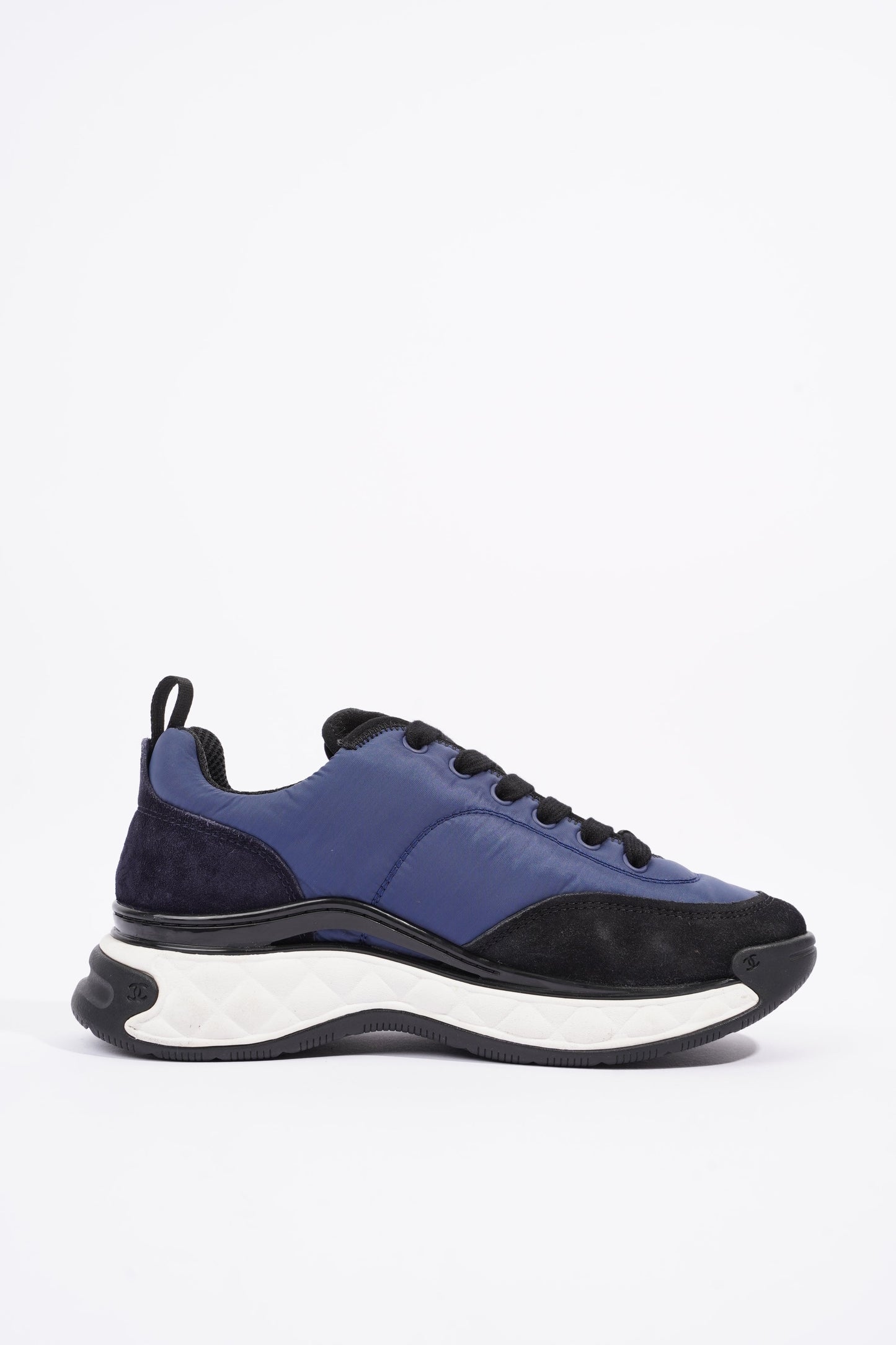 Chanel CC Logo Navy   Black EU 37   UK 4