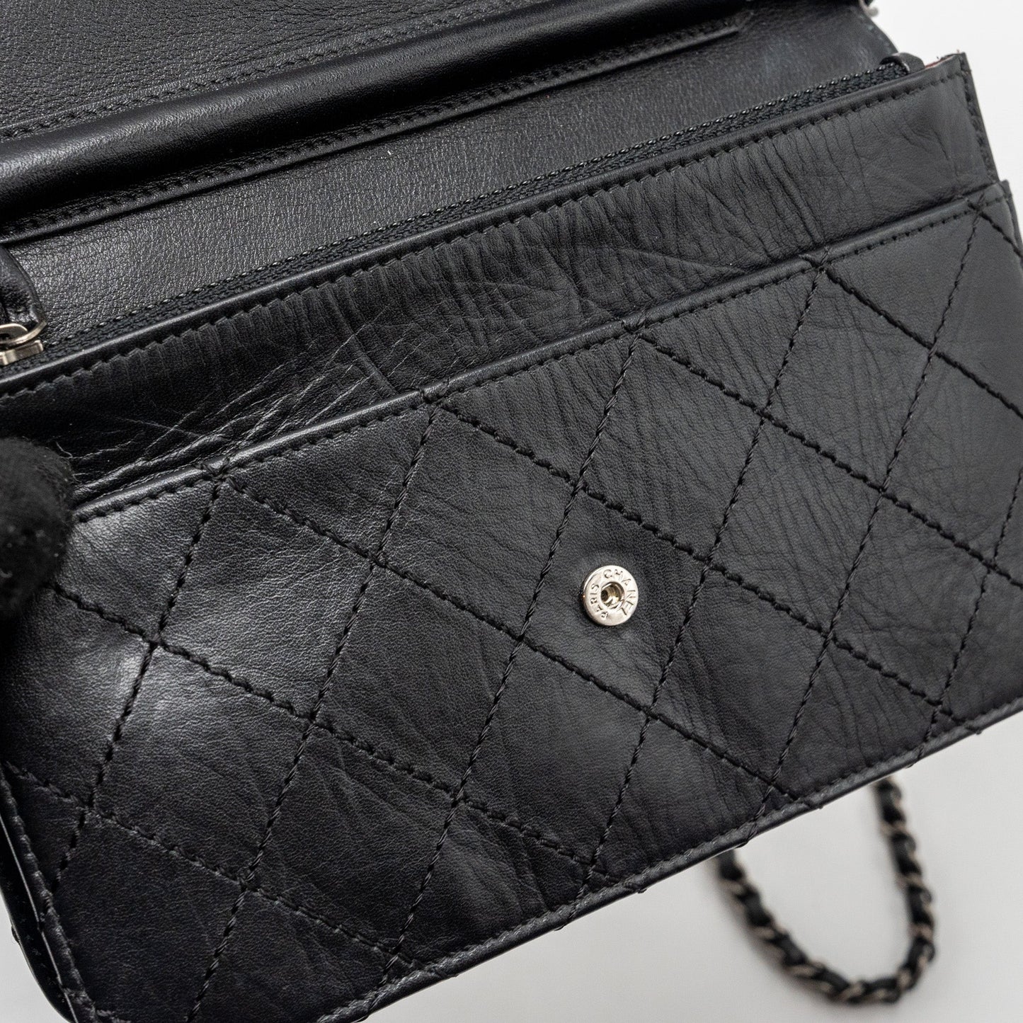 Chanel 2.55 reissue wallet on chain calfskin black ruthenium hardware