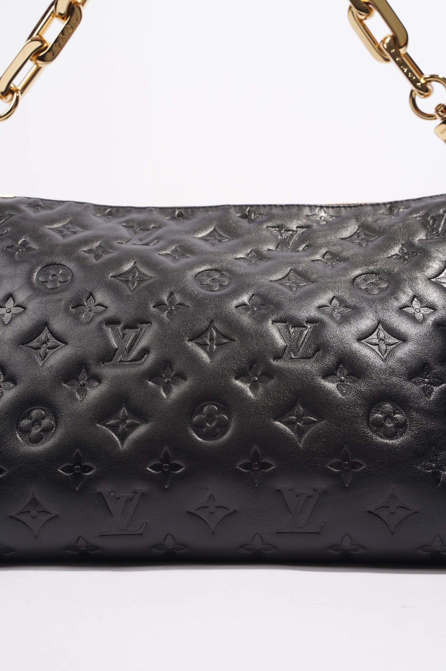 Louis Vuitton Womens Coussin MM Black Lambskin