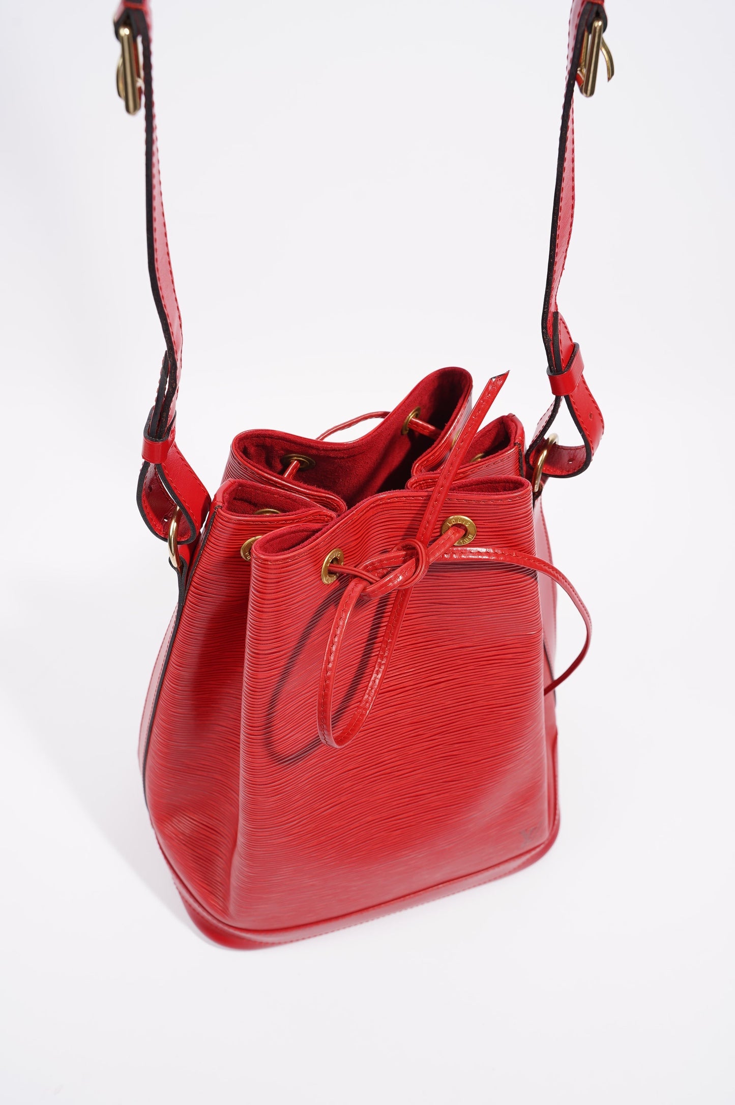 Louis Vuitton Noe Bag Red Epi Leather GM