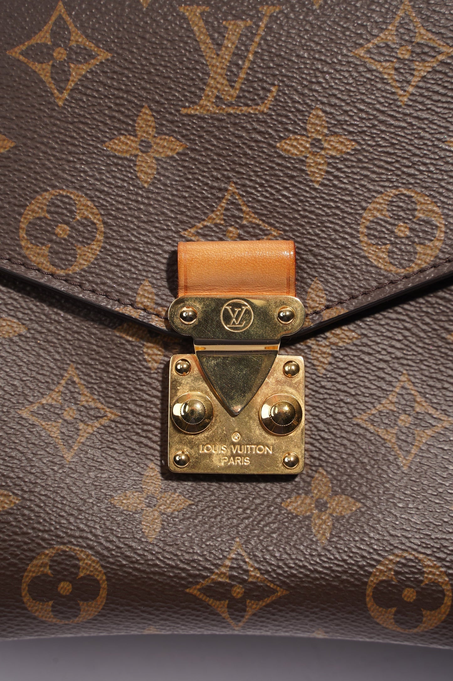 Louis Vuitton Pochette Metis Bag Monogram Canvas