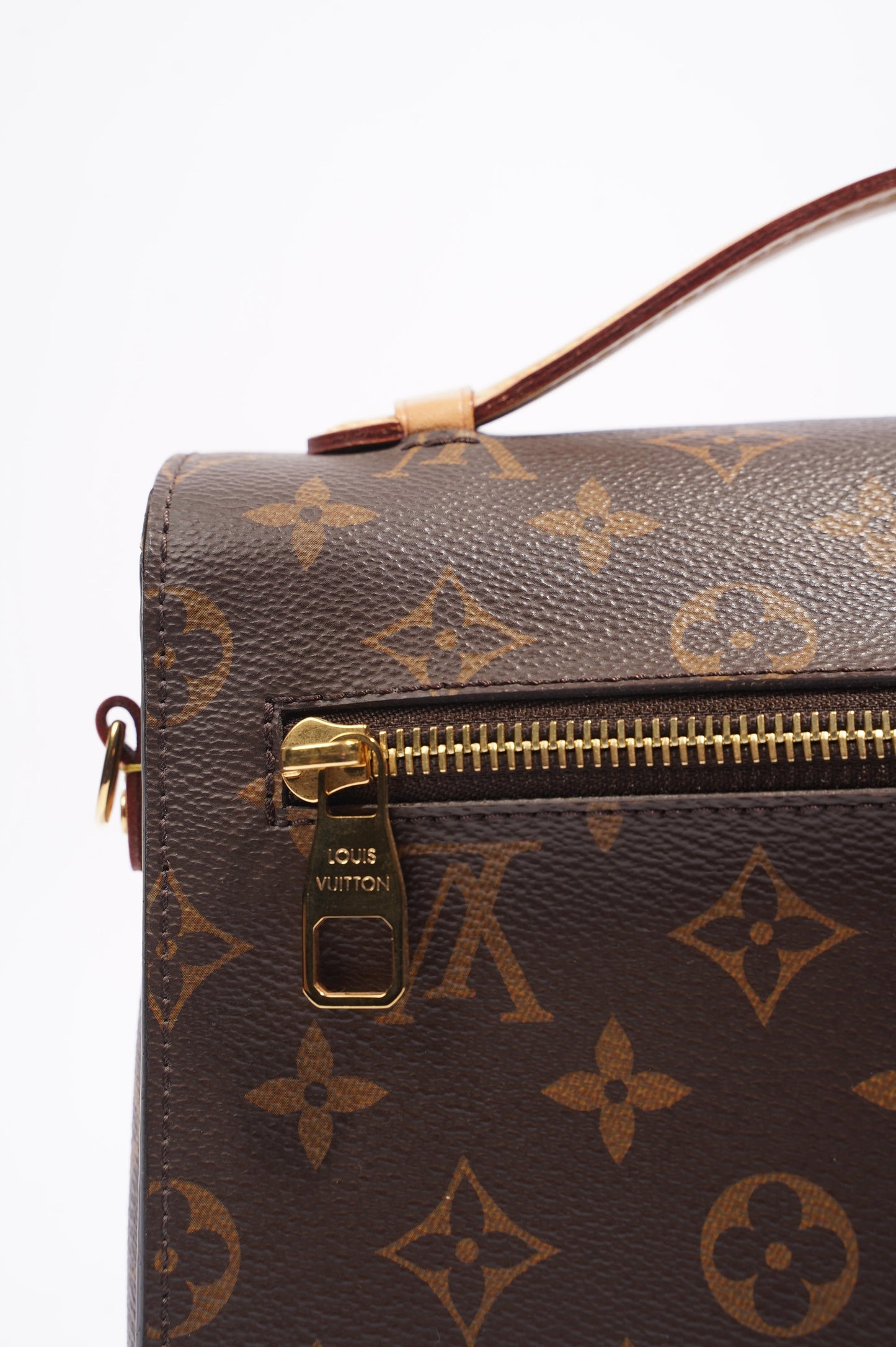 Louis Vuitton Pochette Metis Bag Monogram Canvas