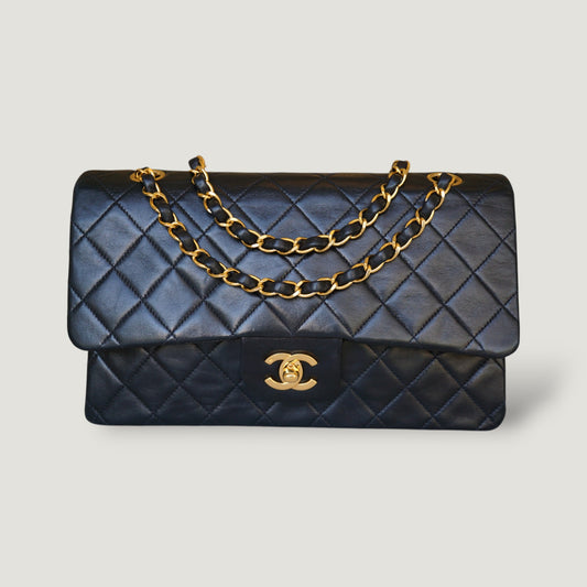 CHANEL CLASSIC MEDIUM BAG
