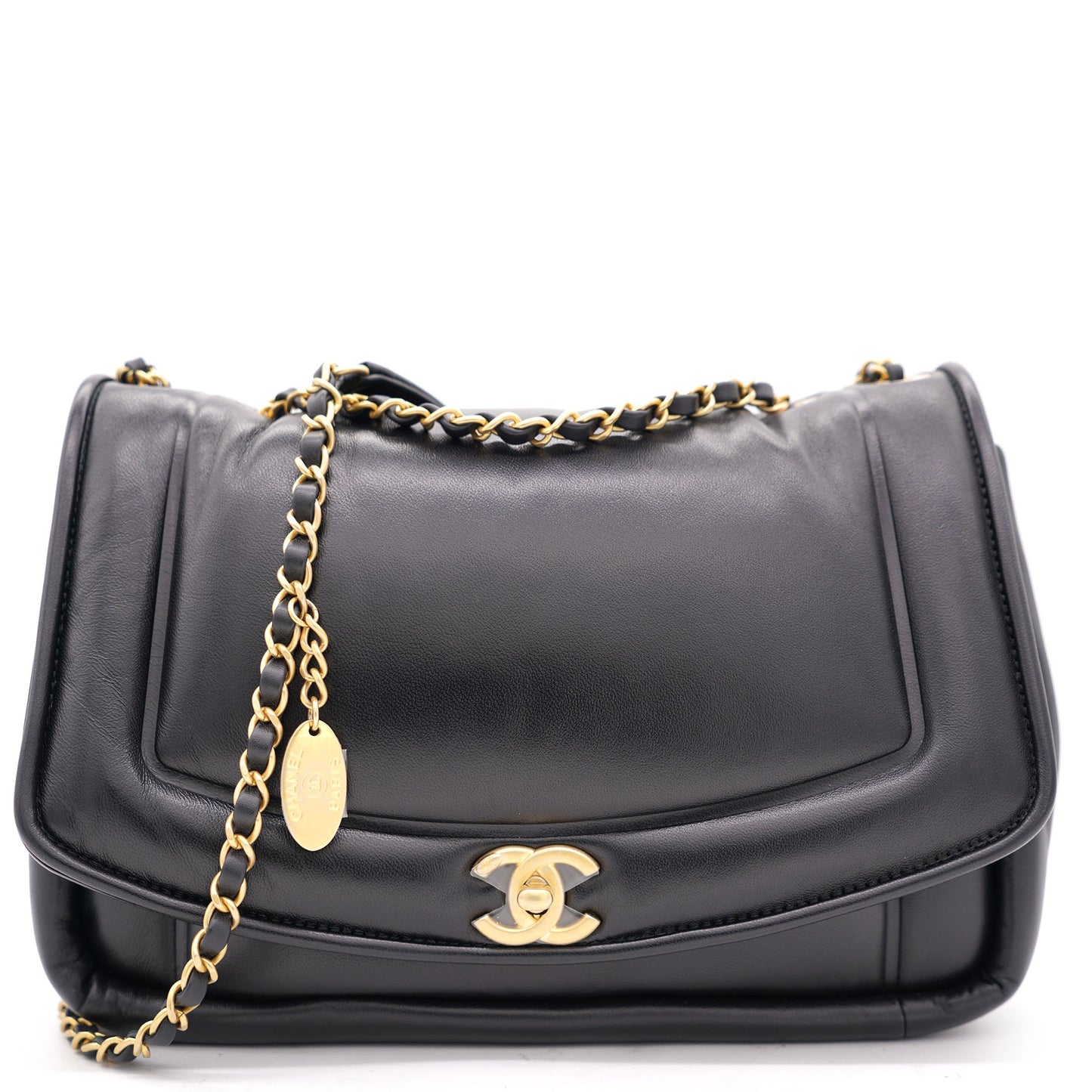 Medium Vintage Puffy Flap Bag in Black Lambskin