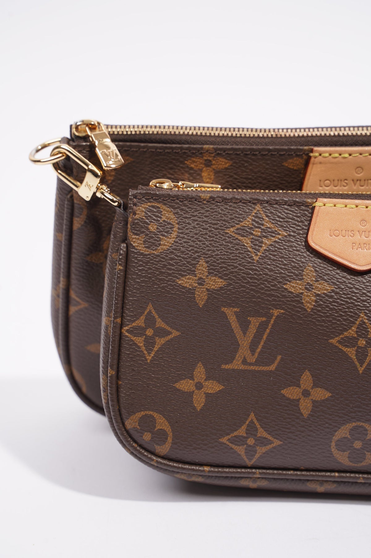 Louis Vuitton Womens Multi Pochette Accessoire Monogram