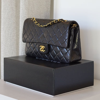 CHANEL CLASSIC MEDIUM BAG