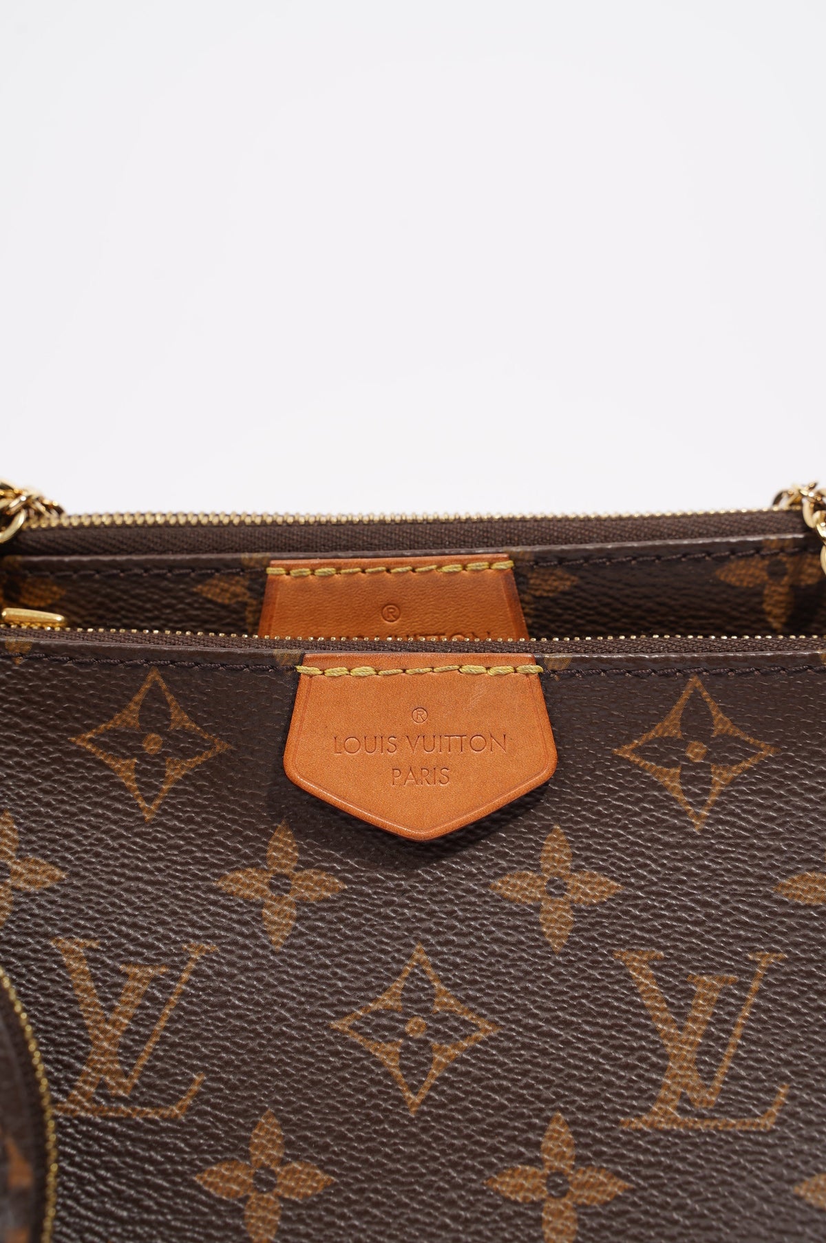 Louis Vuitton Womens Multi Pochette Accessoire Monogram Canvas