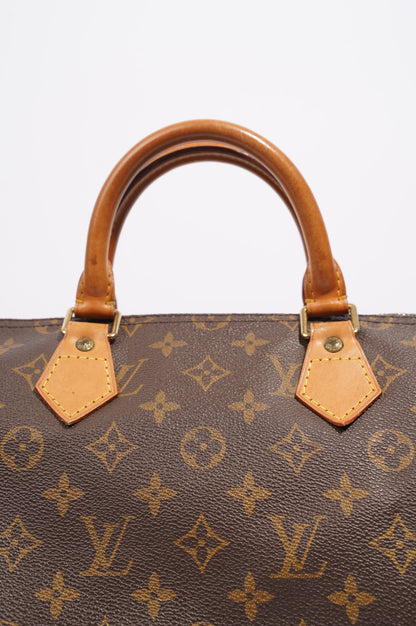 Louis Vuitton Womens Speedy Monogram Canvas 35