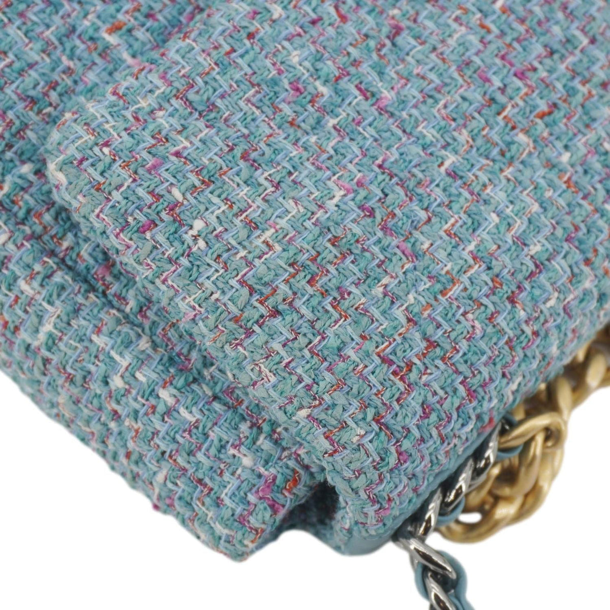 Chanel 19 Flap Medium Quilted Tweed Shoulder Bag Blue