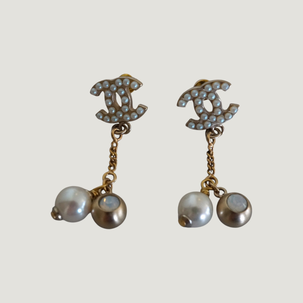 CHANEL EARRINGS | PEARLS