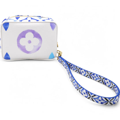 Louis-vuitton Monogram Giant By The Pool 2.0 Wapity Case Blue
