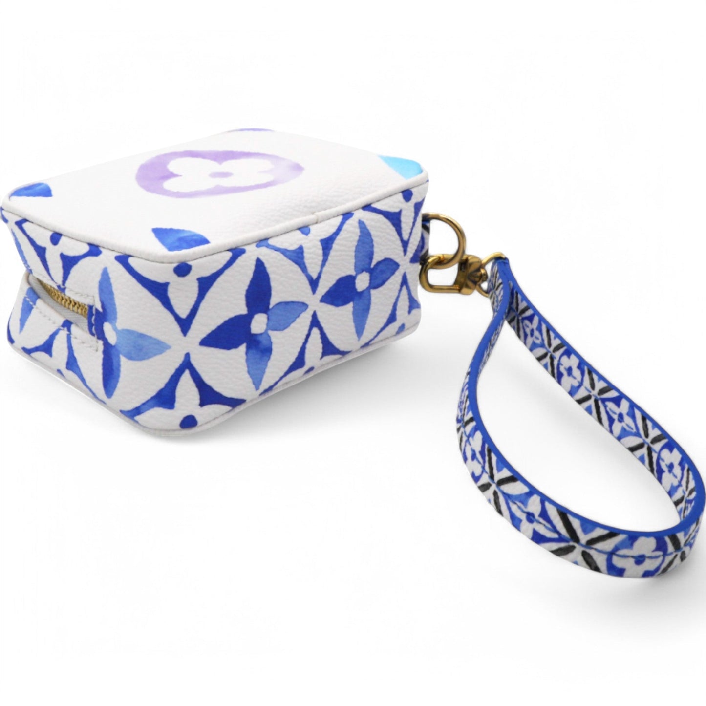 Louis-vuitton Monogram Giant By The Pool 2.0 Wapity Case Blue
