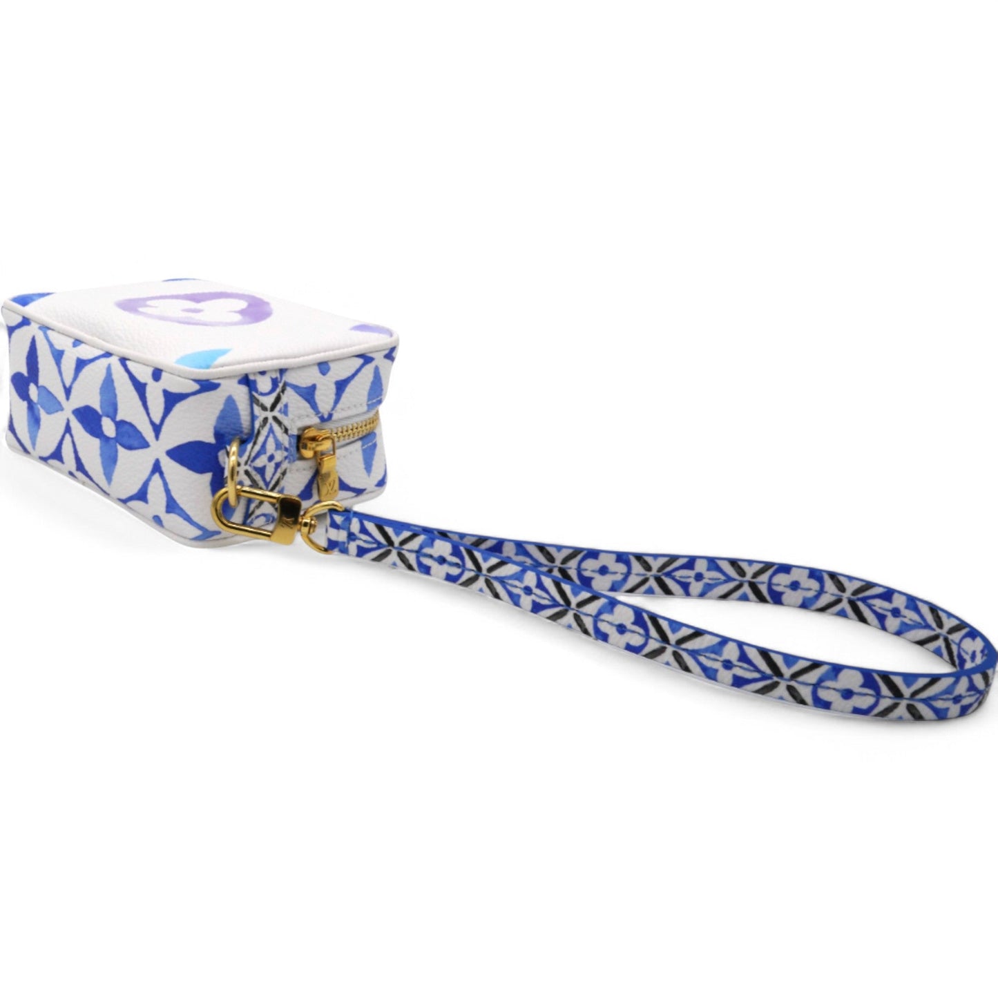 Louis-vuitton Monogram Giant By The Pool 2.0 Wapity Case Blue