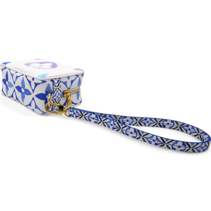 Louis-vuitton Monogram Giant By The Pool 2.0 Wapity Case Blue