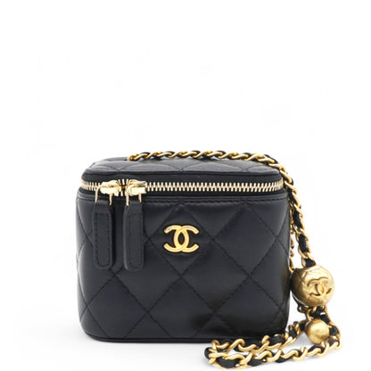 Lambskin Quilted Mini Pearl Crush Vanity Case With Chain Black