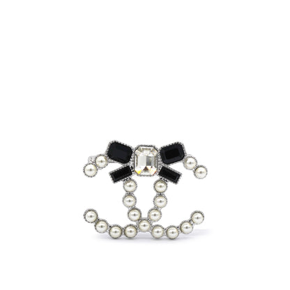 Pearl Crystal Bow CC Brooch Silver White Black