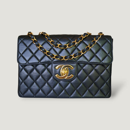CHANEL CLASSIC JUMBO BAG