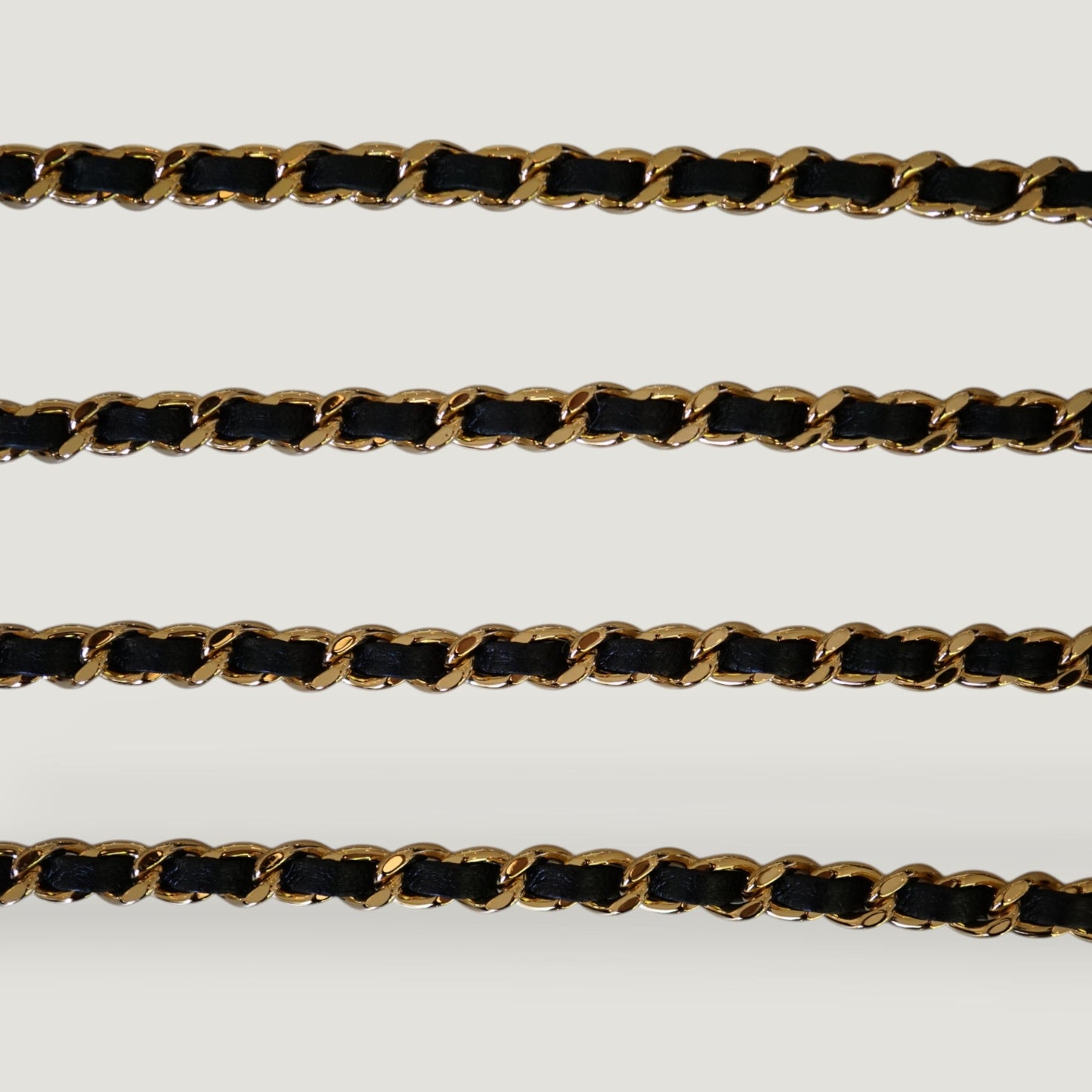 CHANEL WALLET ON CHAIN