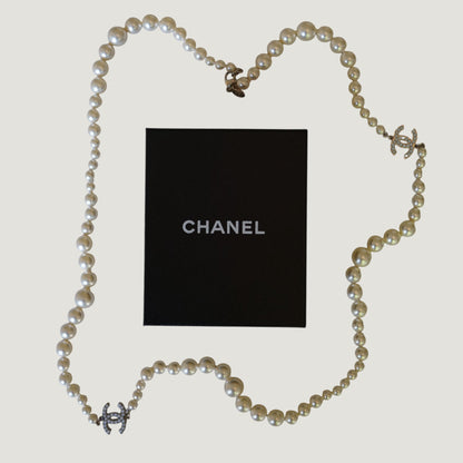 CHANEL NECKLACE PEARLS