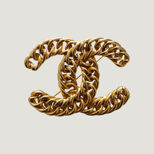 CHANEL BROOCH
