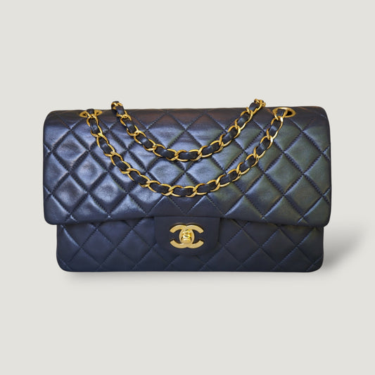 CHANEL CLASSIC MEDIUM BAG