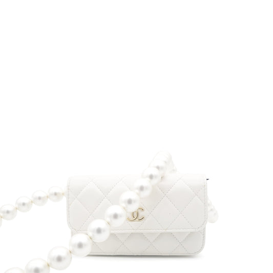 Calfskin Quilted Pearl Mini Wallet On Chain WOC White
