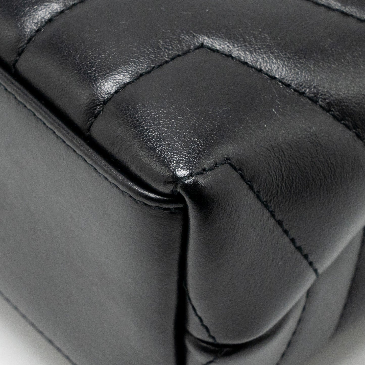 Saint Laurent/YSL Small Loulou Bag Calfskin Black SHW