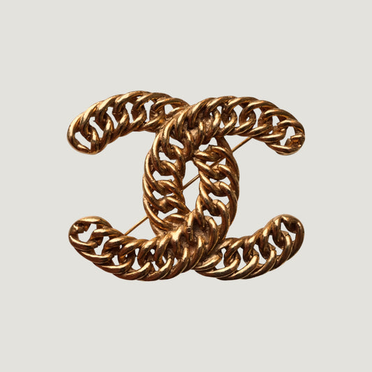 CHANEL BROOCH