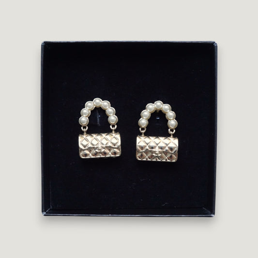 CHANEL EARRINGS | PEARLS