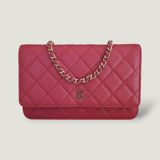 CHANEL WALLET ON CHAIN