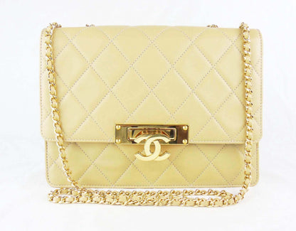 CHANEL classic beige leather flap bag 'Golden Class'