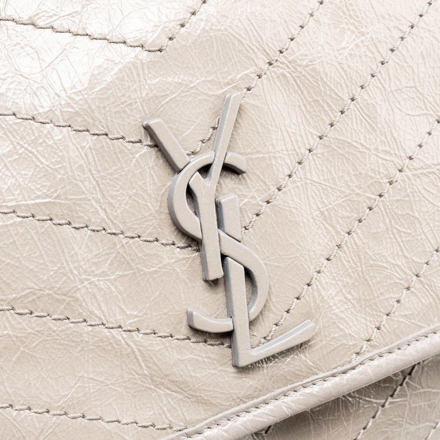Saint Laurent / YSL Large Niki Bag Calfskin Grey SHW