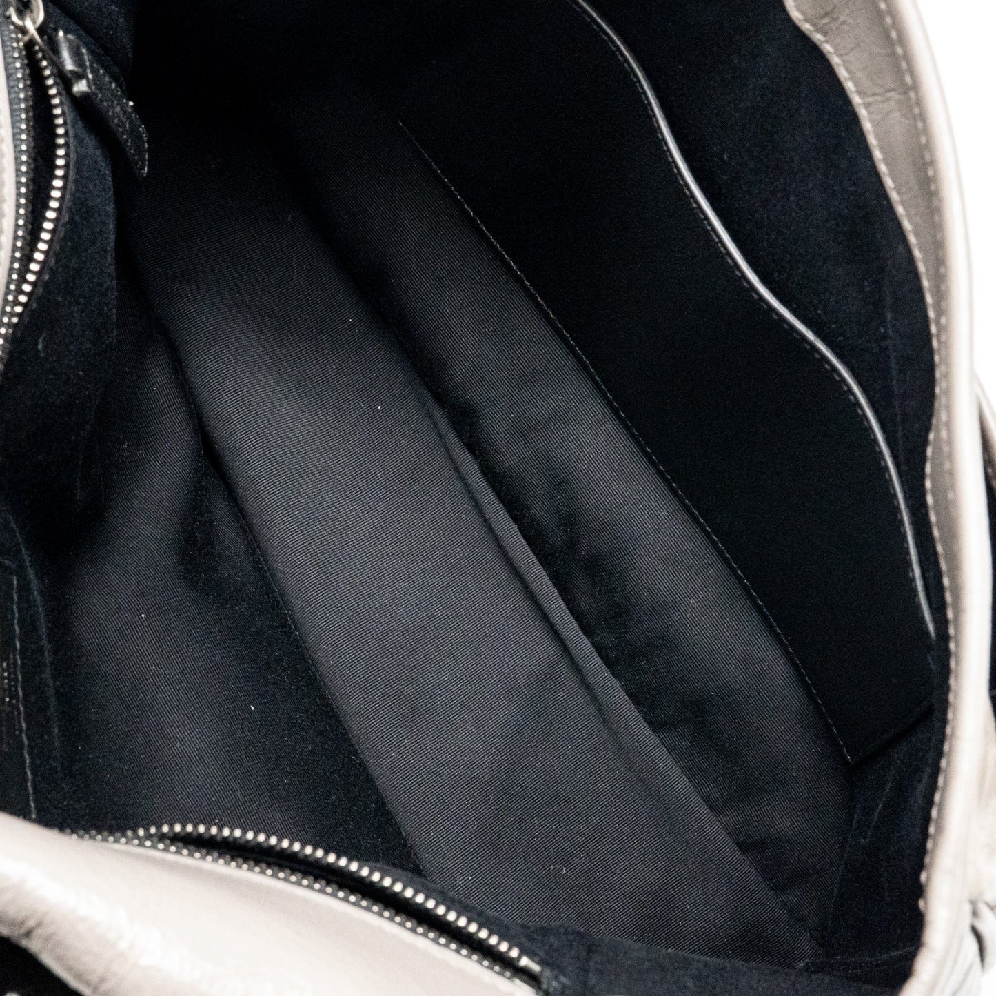 Saint Laurent / YSL Large Niki Bag Calfskin Grey SHW