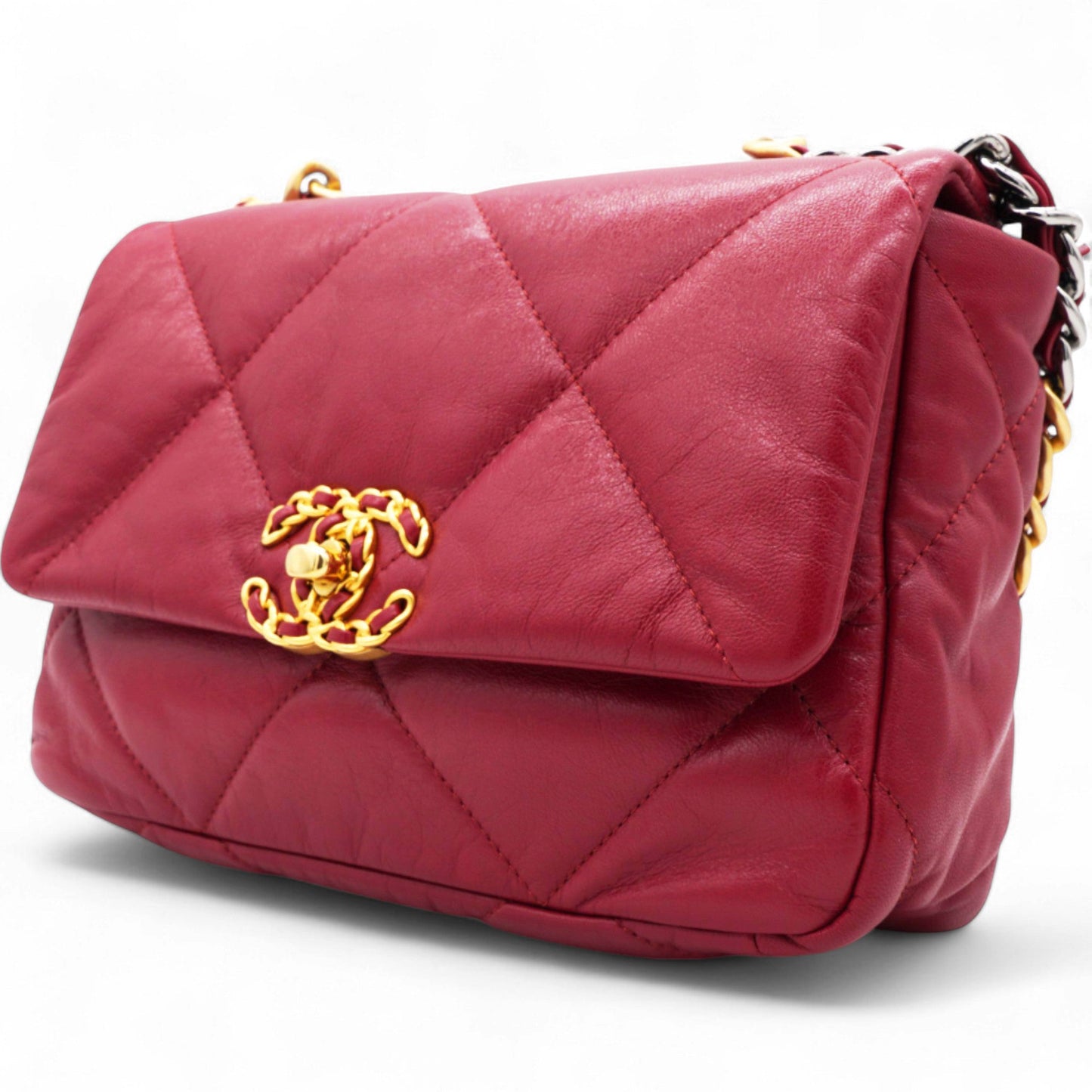 Lambskin Quilted Medium Chanel 19 Flap Red