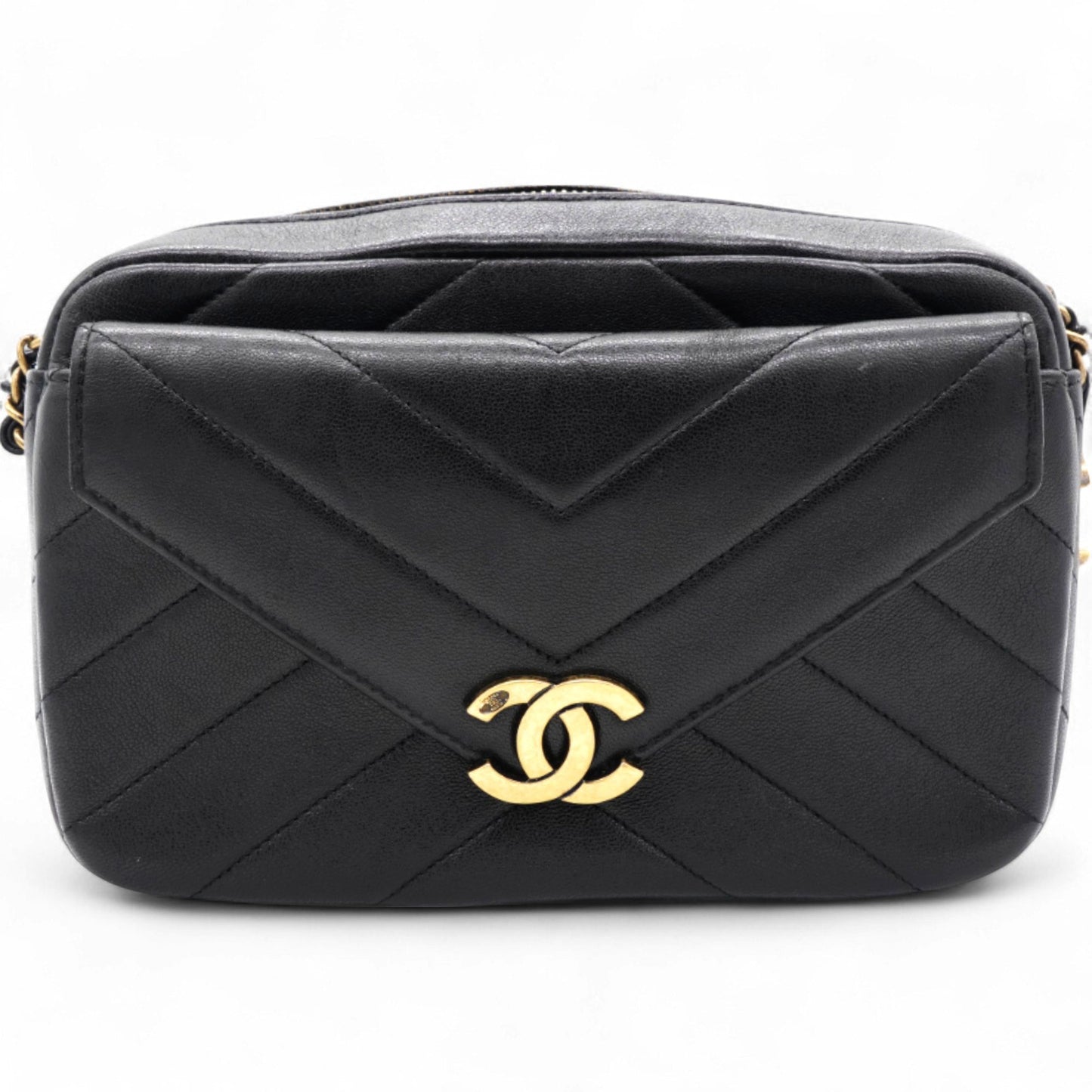 Lambskin Chevron Quilted Coco Envelope Flap Camera Case Black
