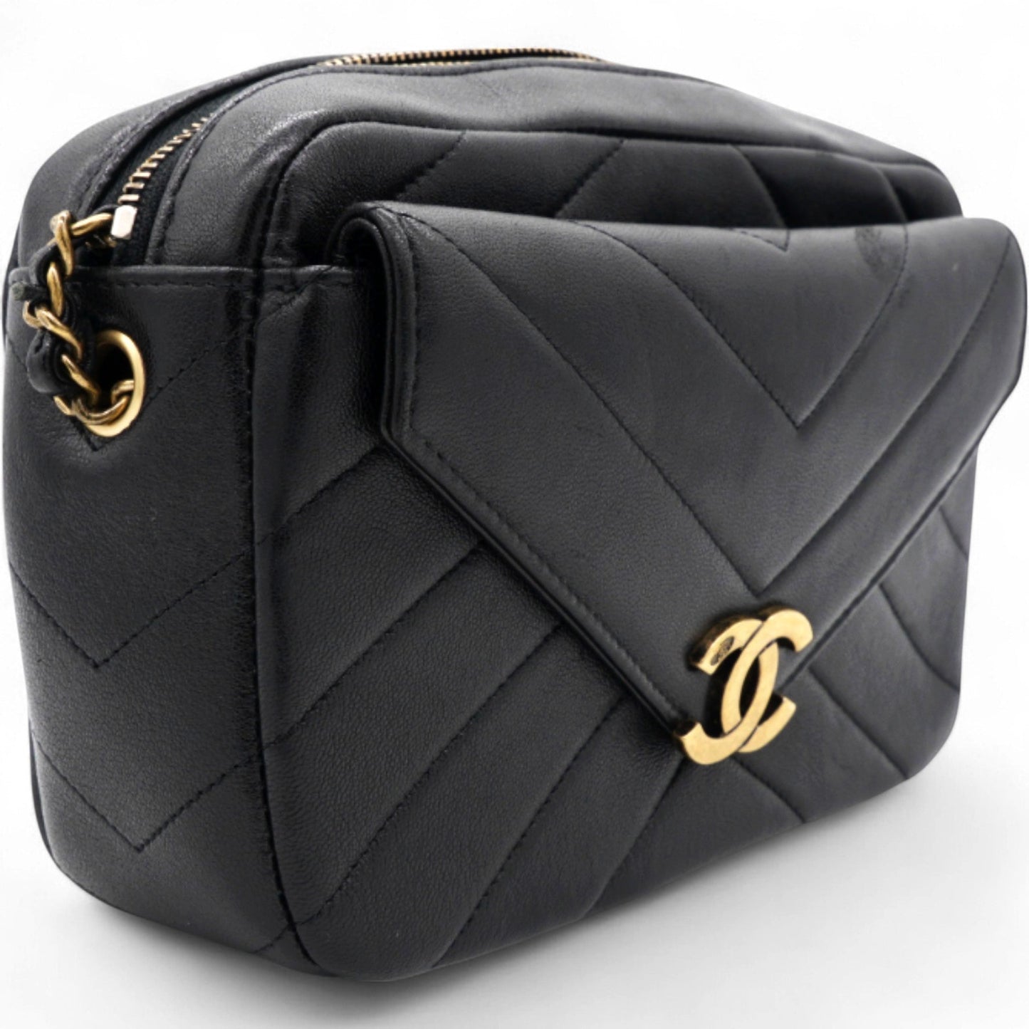 Lambskin Chevron Quilted Coco Envelope Flap Camera Case Black