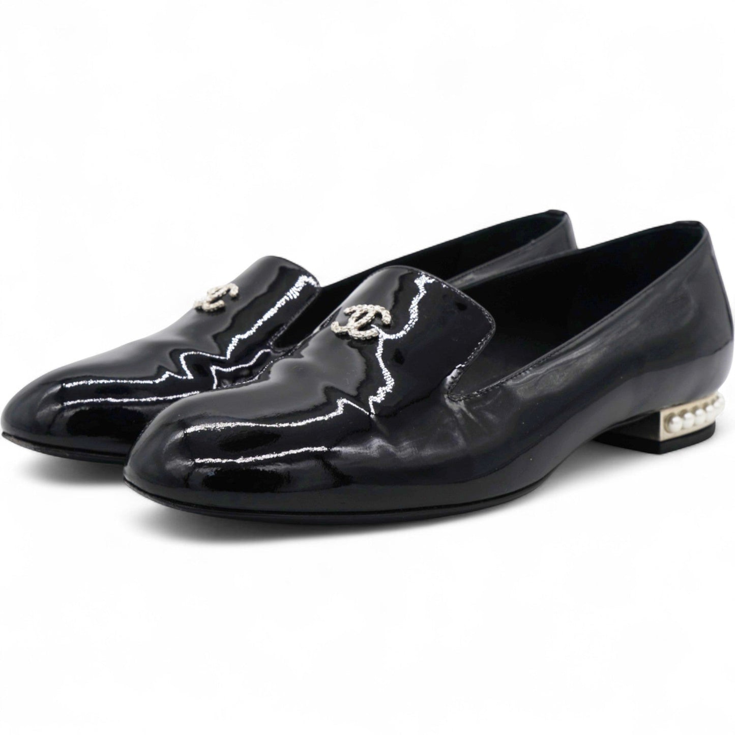 Patent Leather Pearl CC Loafers Black Size35.5
