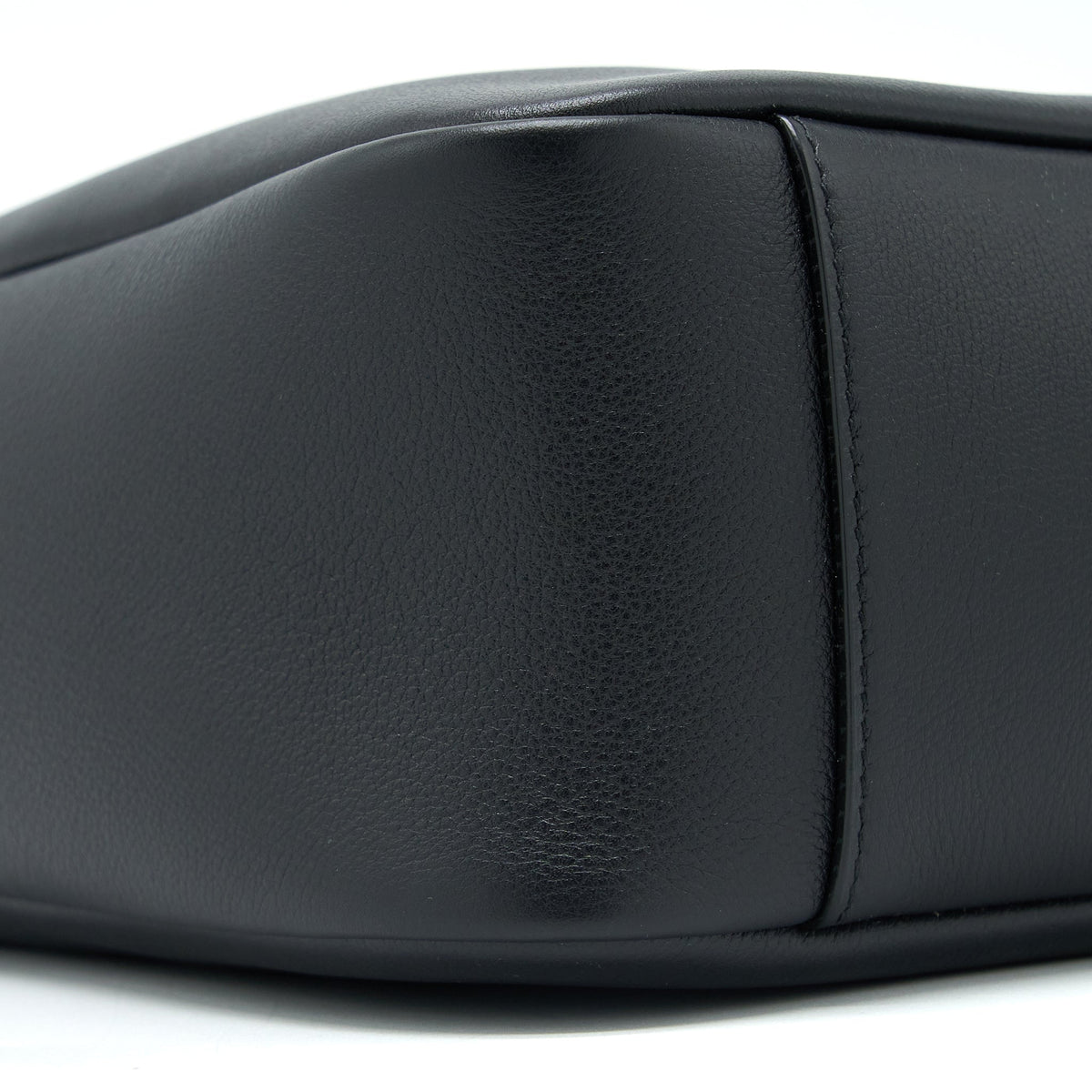 Saint laurent Le 5 A 7 Soft Small Bag in Smooth Calfskin Black Brushed GHW