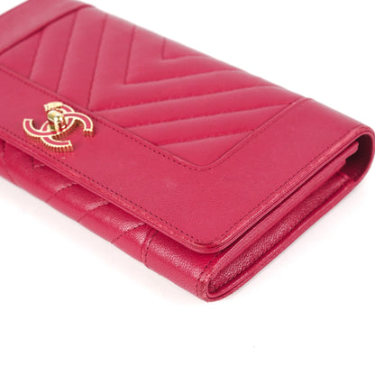 Chanel Chevron Wallet Pink