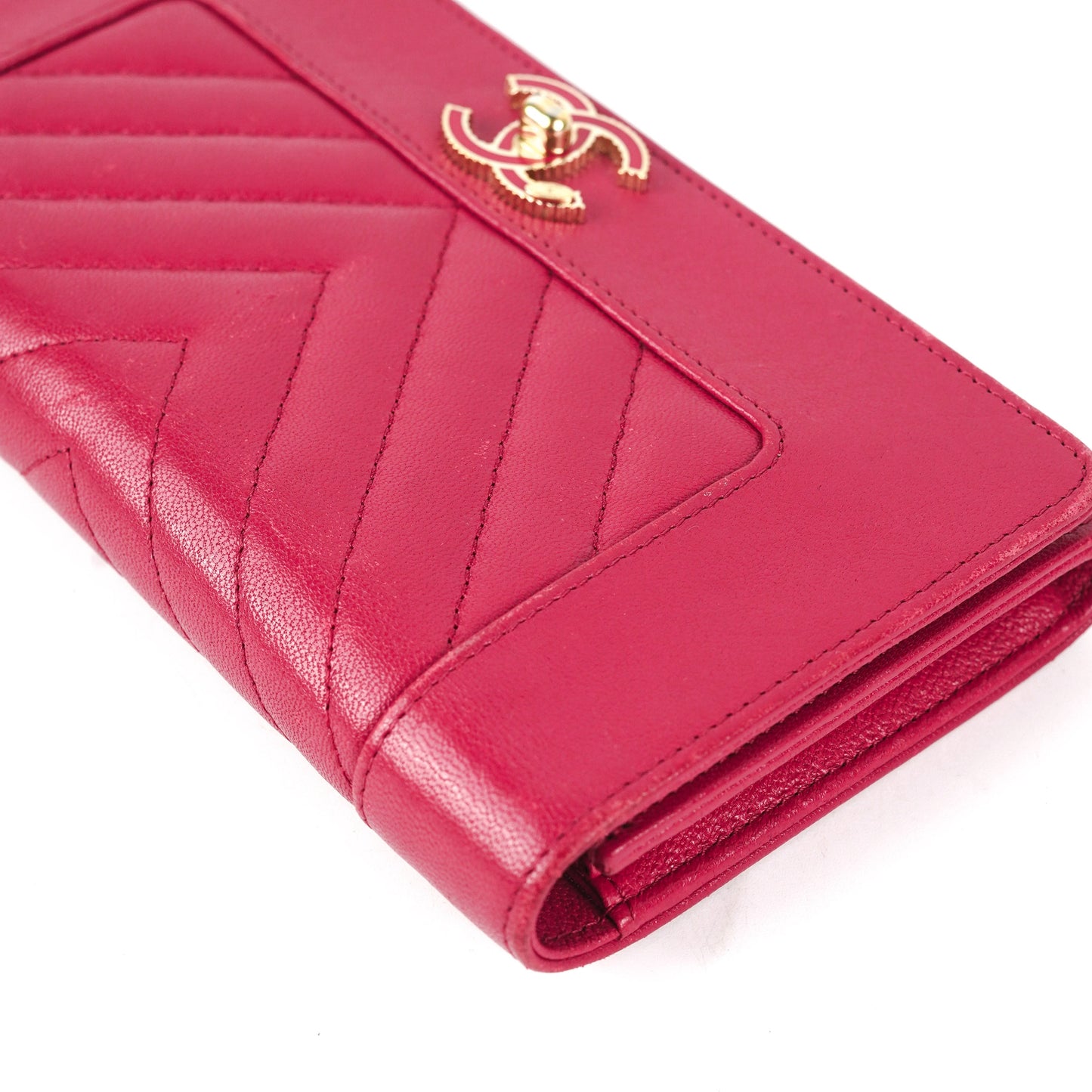 Chanel Chevron Wallet Pink