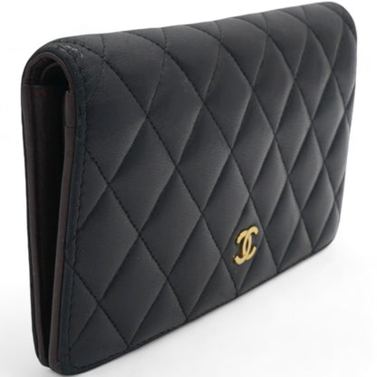 Lambskin Quilted Yen Wallet Black