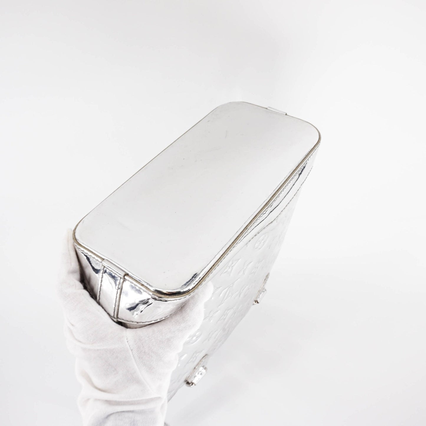 Louis-Vuitton Silver Monogram Miroir Lockit Handbag