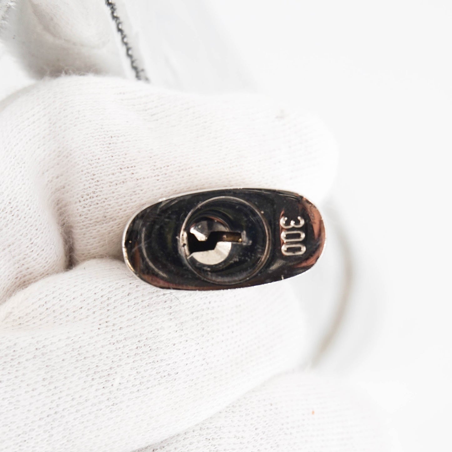 Louis-Vuitton Silver Monogram Miroir Lockit Handbag